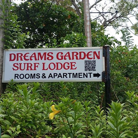 Dreams Garden Surf Lodge Oost-Oost-Midigama Buitenkant foto